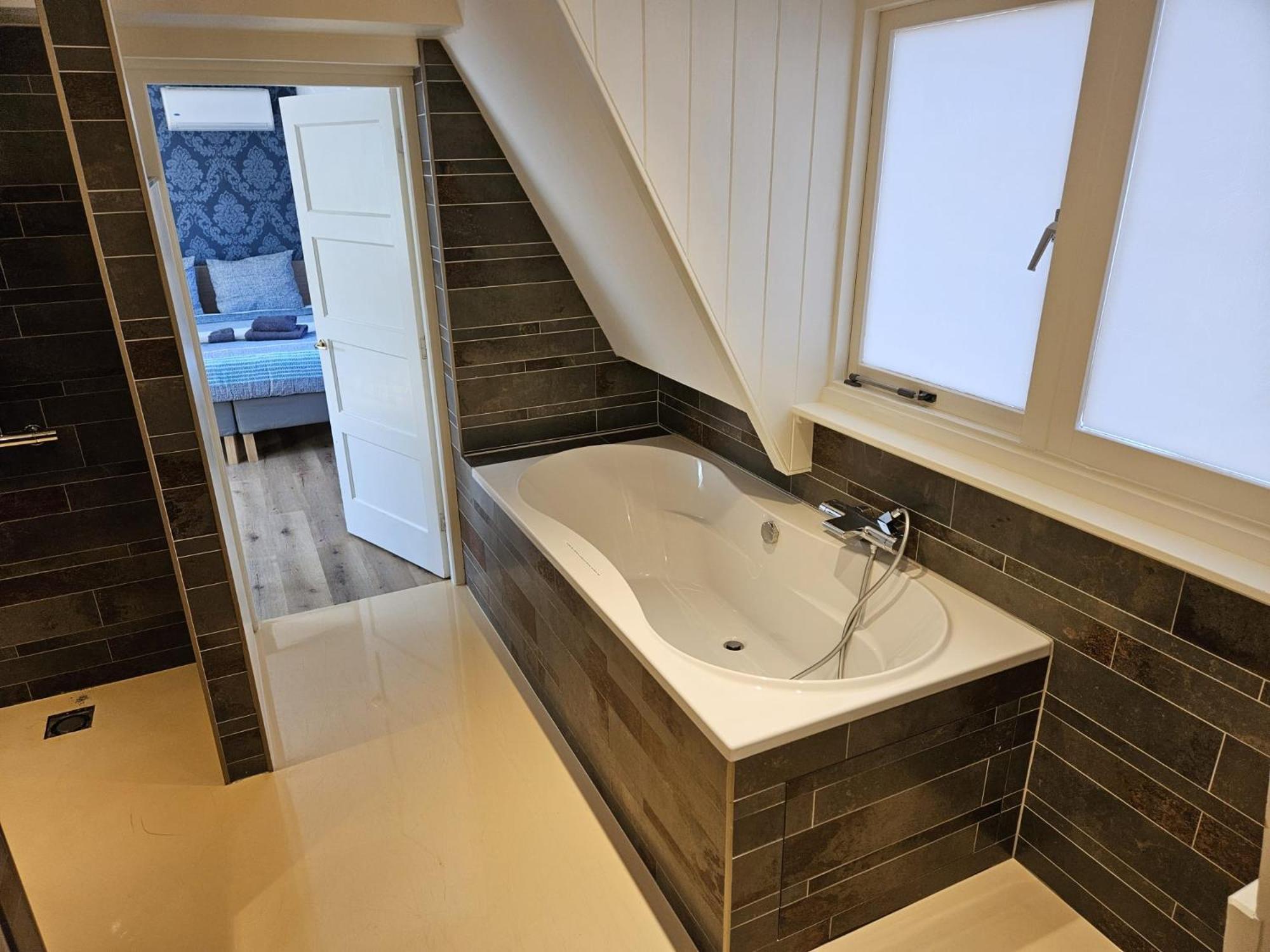 Bommelsteijn Lodge Dordrecht Extérieur photo