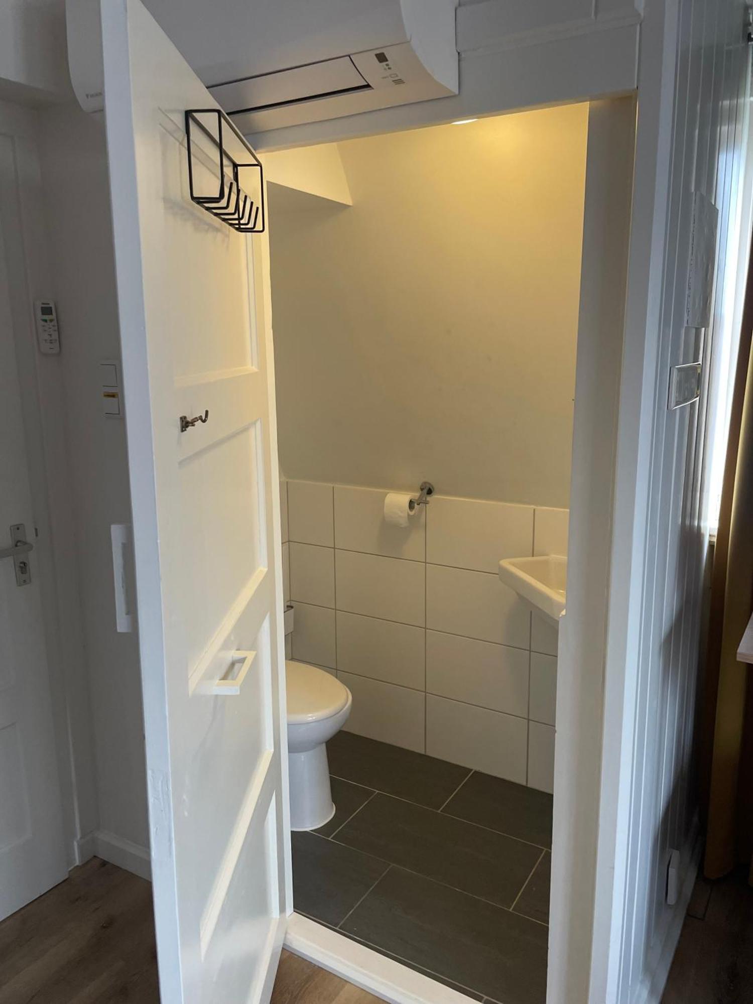 Bommelsteijn Lodge Dordrecht Extérieur photo